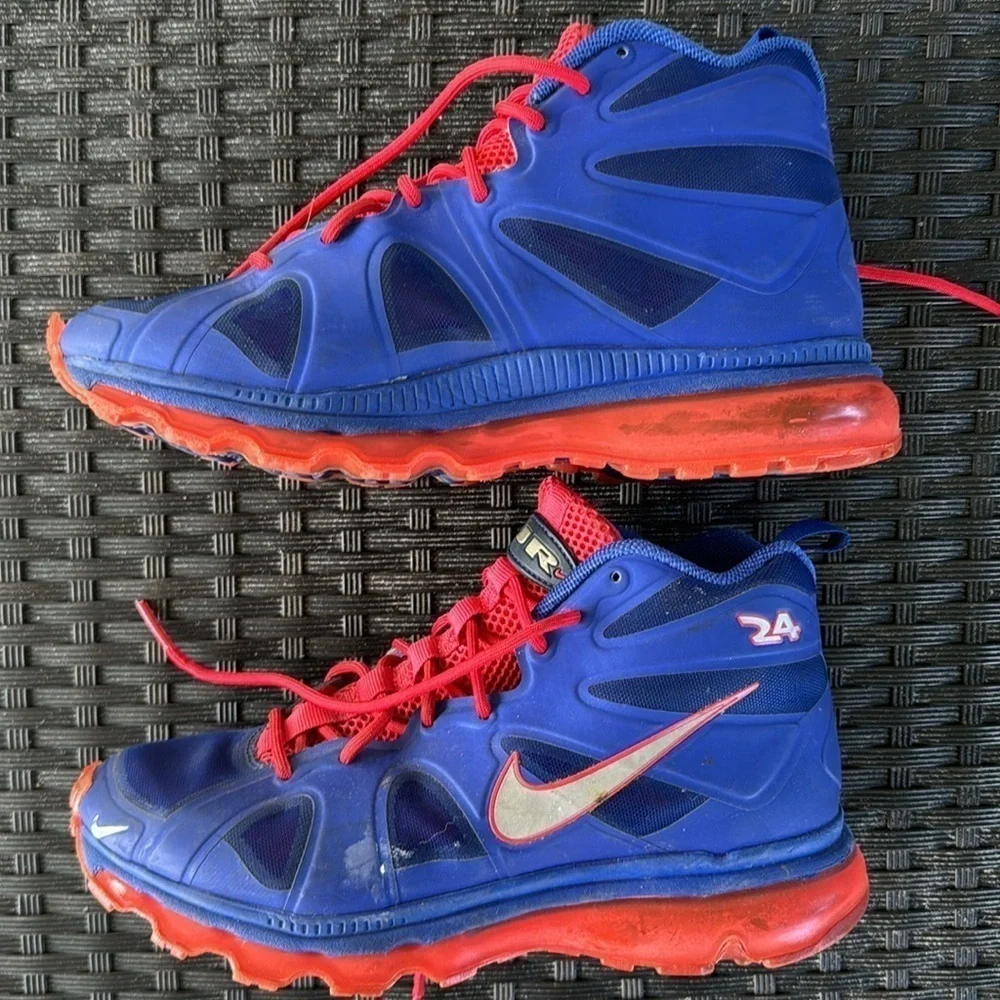 Nike Air Max Ken Griffey Fury Jackie Robinson.  Sz 7Y
